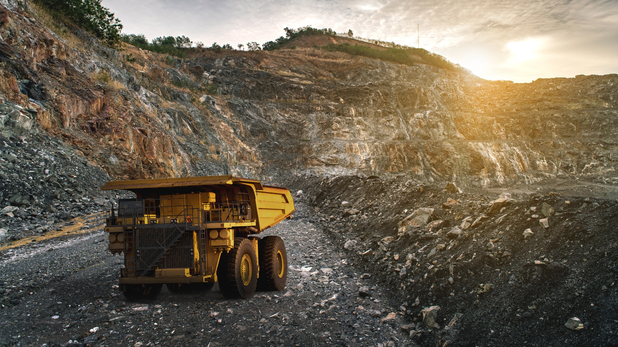 Mineral extraction and processing facility