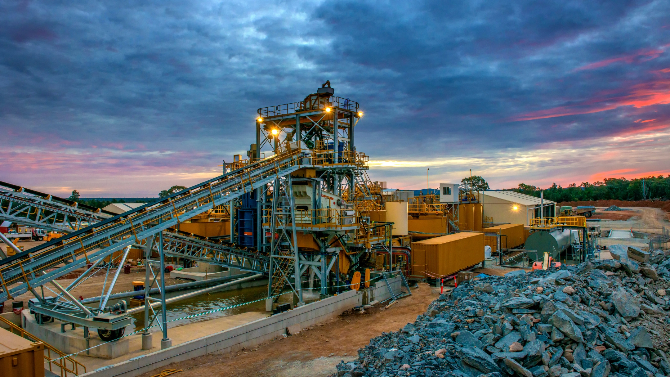 Mining logistics and transport fleet